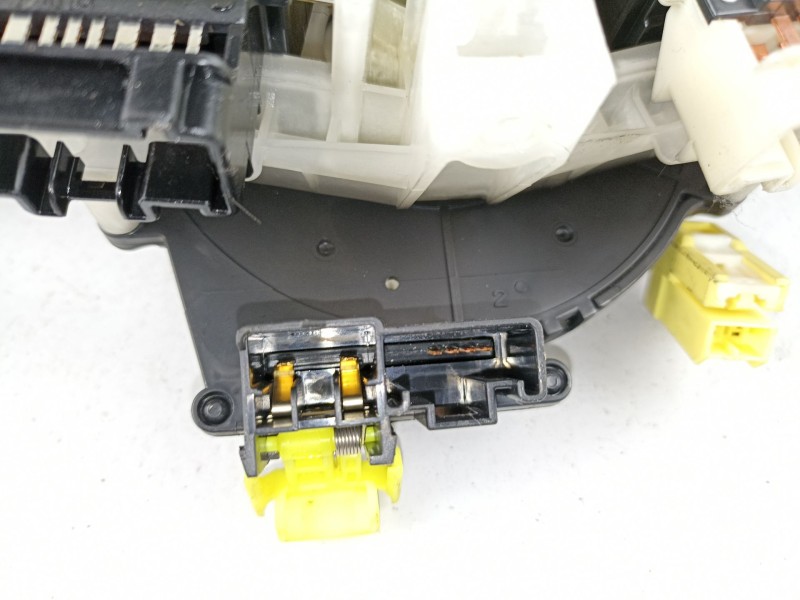 Recambio de mando luces y limpias para toyota prius 1.5 g referencia OEM IAM 8431047030  