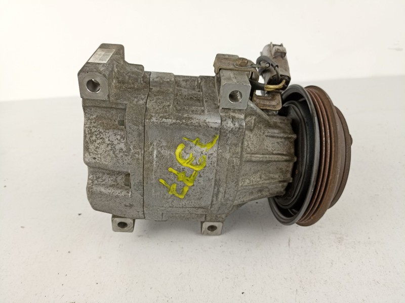 Recambio de aire acondicionado para toyota prius 1.5 g referencia OEM IAM 4421002010  