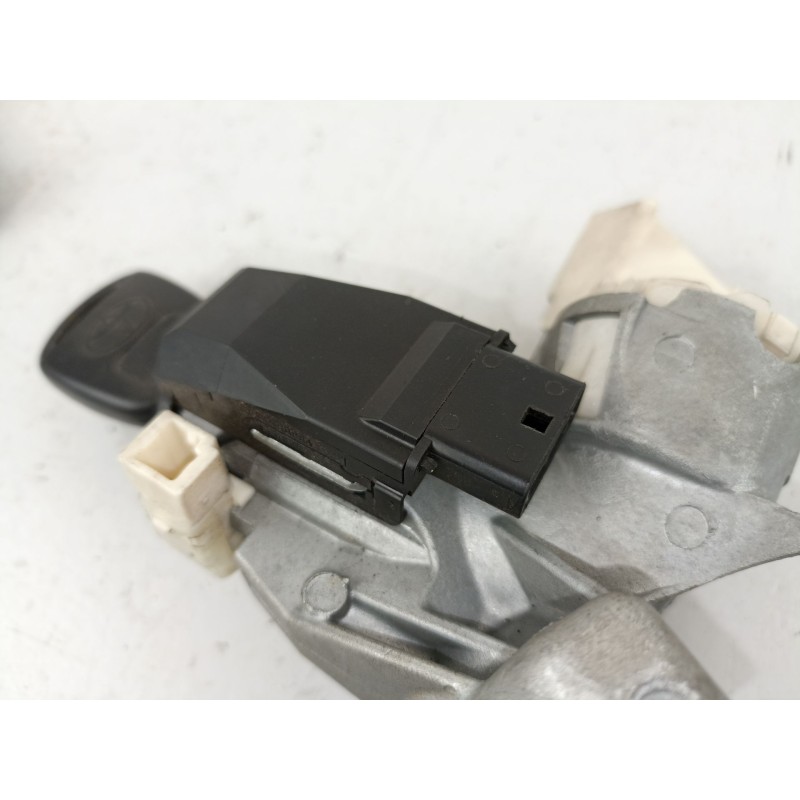 Recambio de antirrobo clausor de arranque para toyota yaris 1.3 g 6v referencia OEM IAM N0502241256B  