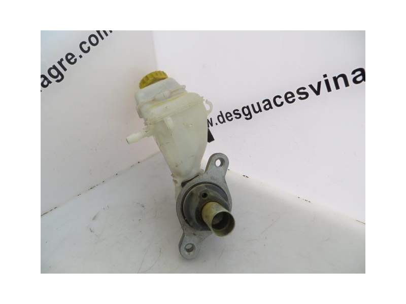 Recambio de bomba de freno para fiat punto 1.3 d 90cv 199a3000) referencia OEM IAM DOS SALIDAS  