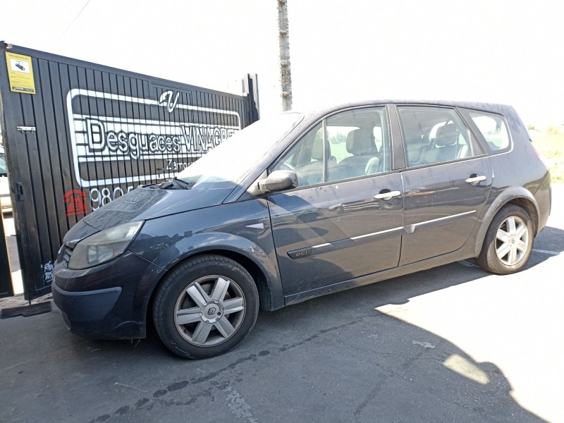 renault scenic del año 2003