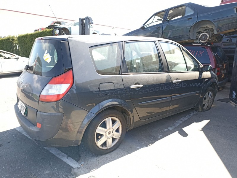 renault scenic del año 2003
