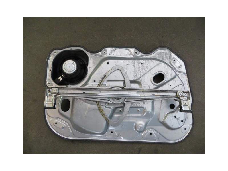 Recambio de elevalunas delantero derecho para ford focus 1.6 tdci hhda - 90cv ranchera referencia OEM IAM 1347884  