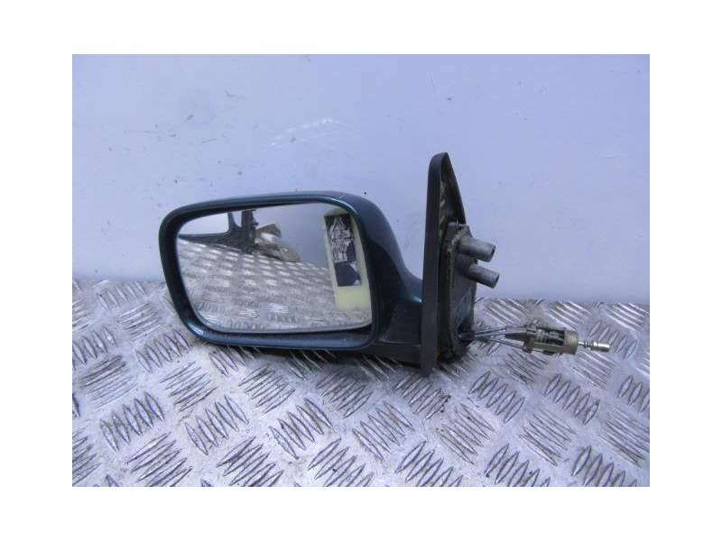 Recambio de retrovisor izquierdo para skoda felicia 1.9 d referencia OEM IAM   