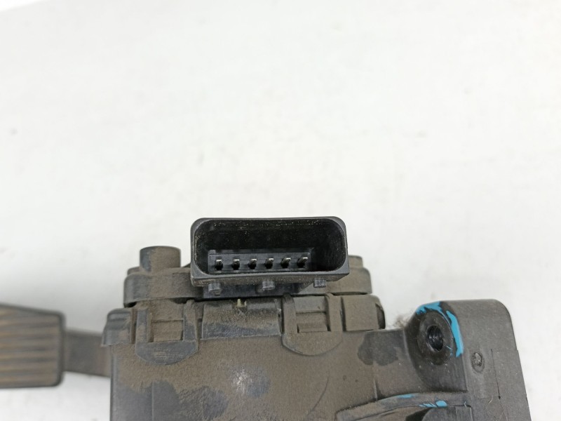 Recambio de potenciometro aceleracion para fiat croma 1.9 jtd -939a1000 (119,64cv 1.9 jtd -939a1000 5p referencia OEM IAM 517335