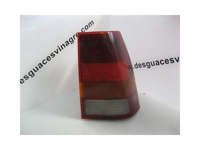 Recambio de piloto trasero derecho para opel kadett 1.5 d -tc4ec1 referencia OEM IAM   