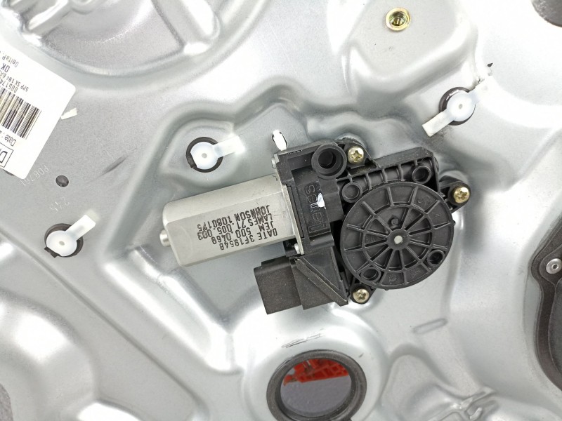 Recambio de elevalunas trasero izquierdo para fiat croma 1.9 jtd -939a1000 (119,64cv 1.9 jtd -939a1000 5p referencia OEM IAM 517