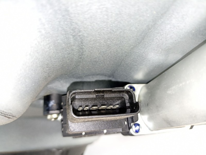 Recambio de elevalunas trasero izquierdo para fiat croma 1.9 jtd -939a1000 (119,64cv 1.9 jtd -939a1000 5p referencia OEM IAM 517