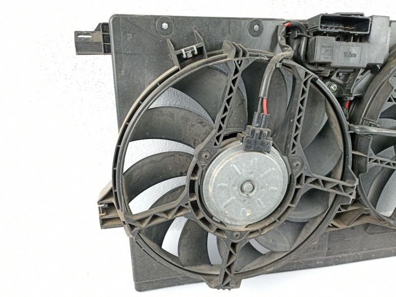 Recambio de electroventilador para fiat croma 1.9 jtd -939a1000 (119,64cv 1.9 jtd -939a1000 5p referencia OEM IAM 13196481  