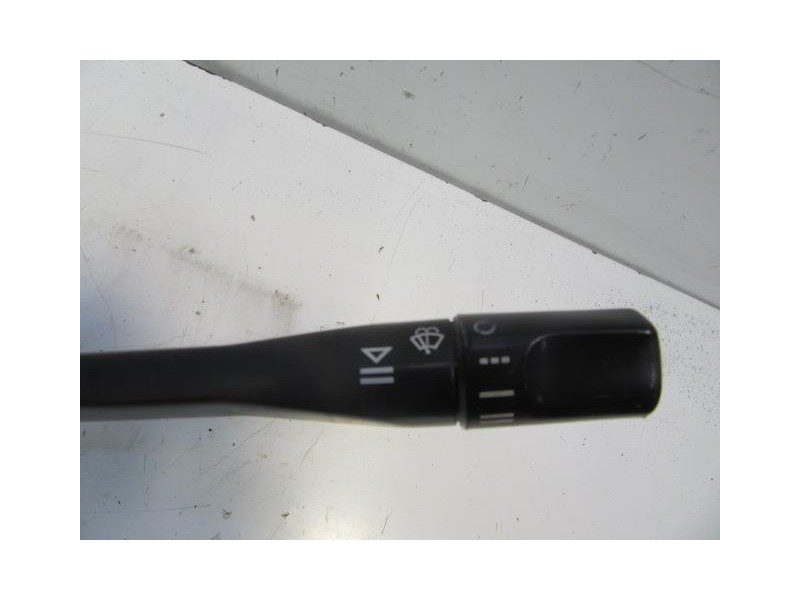 Recambio de mando luces y limpias : mg zs : 2.0 td (112,85cv) [2005] para mg zs 2.0 td referencia OEM IAM CONANILLODEAIRBAG  