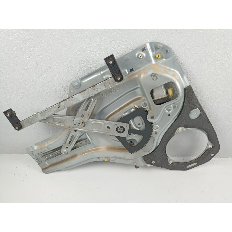Recambio de elevalunas trasero derecho para kia sportage je 2.0 d4ea-f referencia OEM IAM 824801F080  
