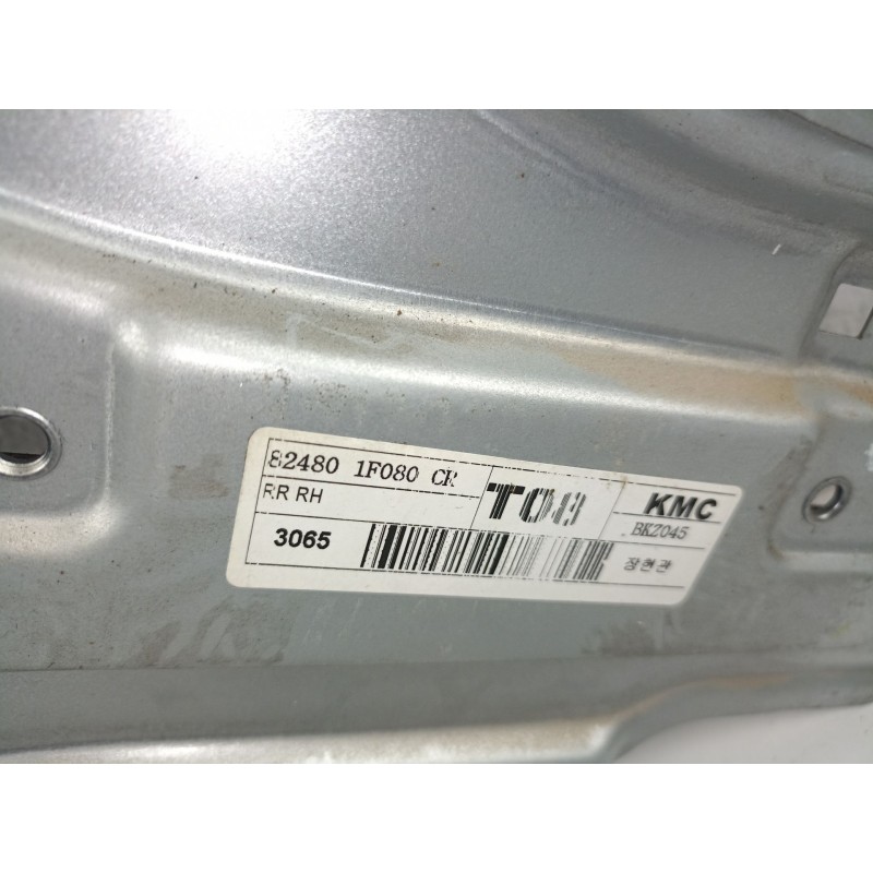 Recambio de elevalunas trasero derecho para kia sportage je 2.0 d4ea-f referencia OEM IAM 824801F080  