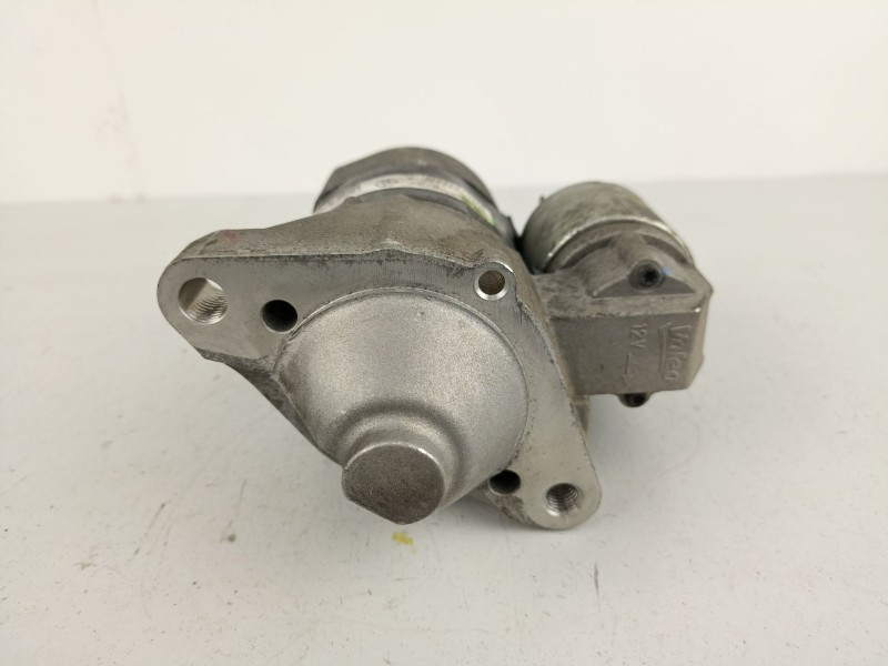 Recambio de motor arranque para dacia sandero 1.2 g - d4f f732 referencia OEM IAM 8200369521  