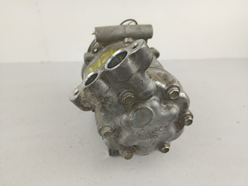 Recambio de aire acondicionado para dacia sandero 1.2 g - d4f f732 referencia OEM IAM 8200840899  