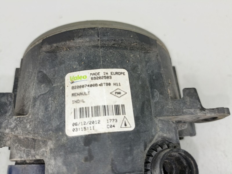 Recambio de antiniebla derecho para dacia sandero 1.2 g - d4f f732 referencia OEM IAM 8200074008  