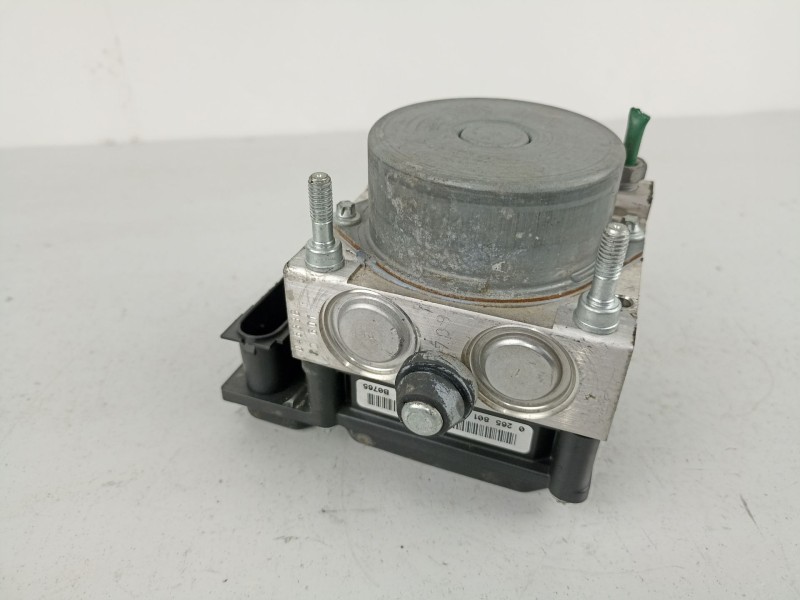 Recambio de abs para dacia sandero 1.2 g - d4f f732 referencia OEM IAM 8201063079 0265232718 