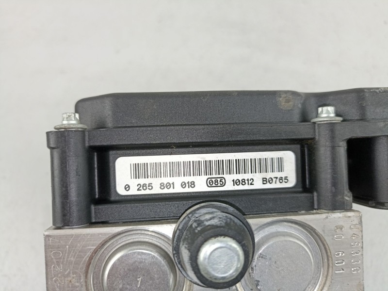 Recambio de abs para dacia sandero 1.2 g - d4f f732 referencia OEM IAM 8201063079 0265232718 