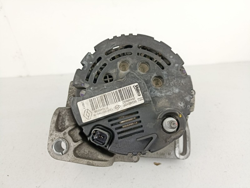 Recambio de alternador para dacia sandero 1.2 g - d4f f732 referencia OEM IAM 8200660044  