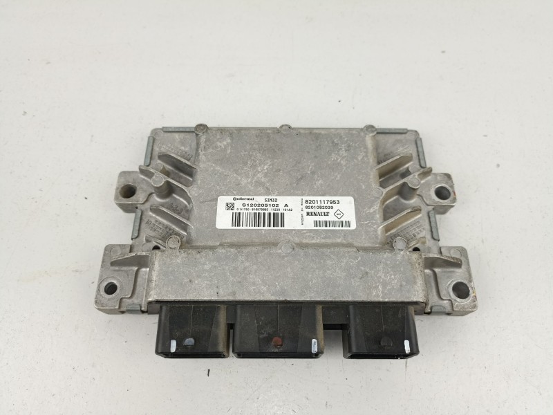Recambio de centralita para dacia sandero 1.2 g - d4f f732 referencia OEM IAM 8201117953  