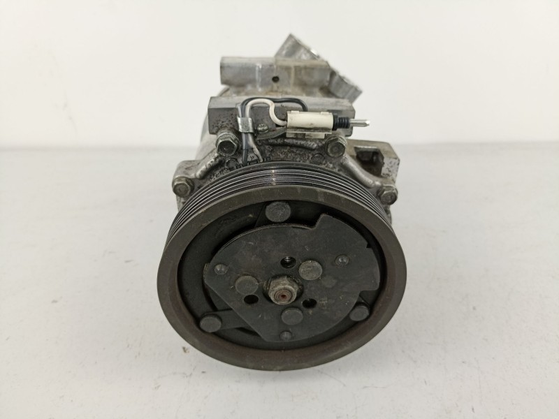 Recambio de aire acondicionado para dacia logan básico referencia OEM IAM 8200117767  