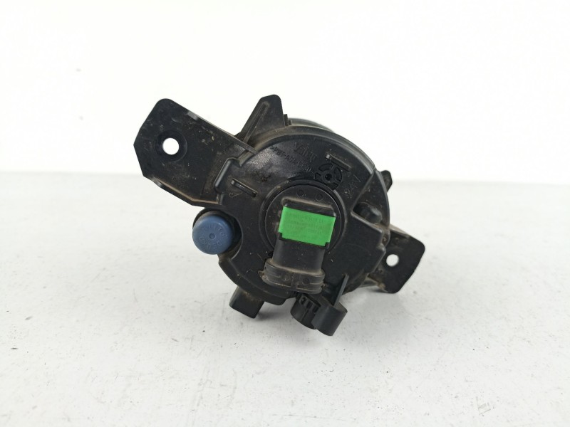 Recambio de antiniebla izquierdo para nissan qashqai (j10) tekna referencia OEM IAM B6A558990A 6630 