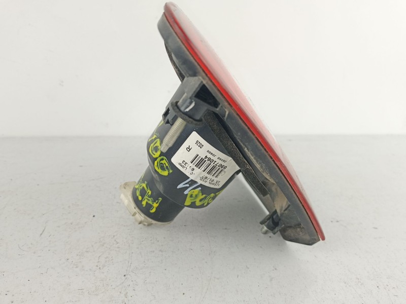 Recambio de piloto porton derecho para nissan qashqai (j10) tekna referencia OEM IAM 26554JD85A 89071064 