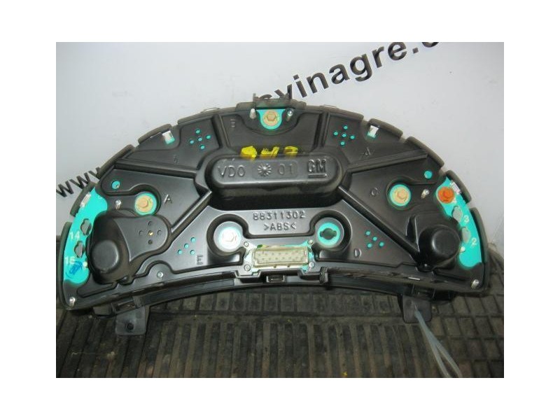 Recambio de cuadro instrumentos : opel corsa : 1.4 g (g-z14xe) (89,76cv) 5p [2002] para opel corsa 1.4 g (g-z14xe) referencia OE