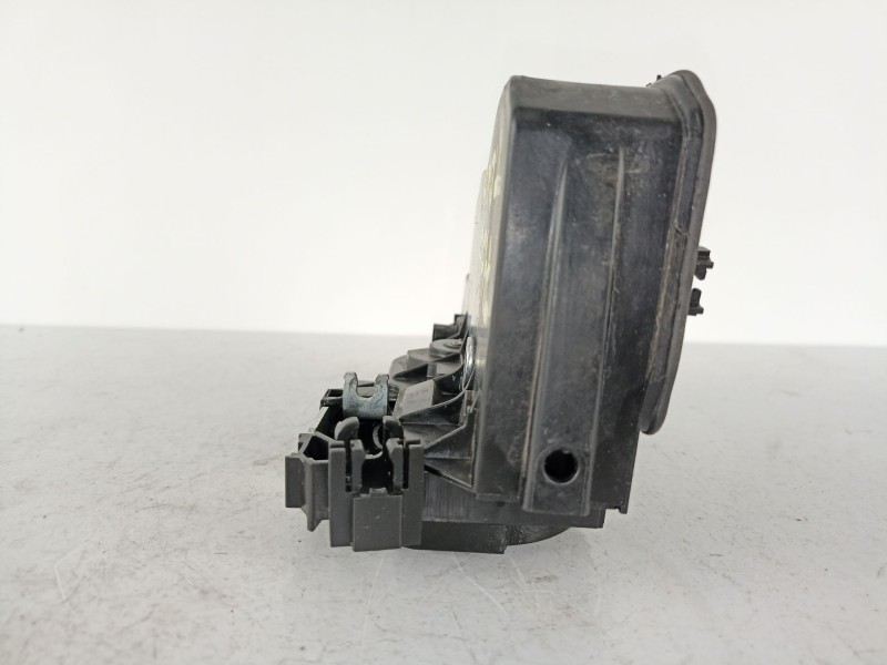 Recambio de cerradura puerta trasera derecha para bmw 320 f31 xdrive ranchera referencia OEM IAM 7202148 51227202148 