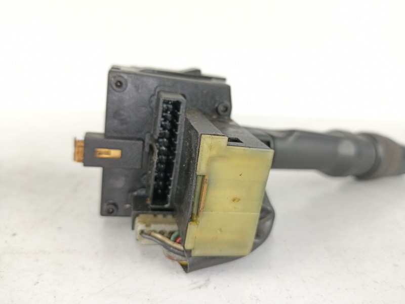 Recambio de mando luces y limpias para fiat tipo 1.4 g referencia OEM IAM 2577122 1274790 