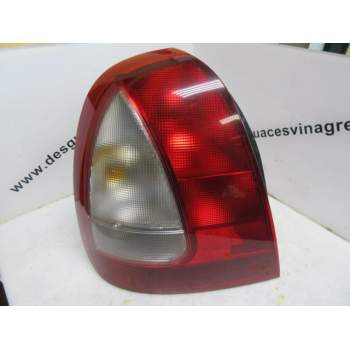 PILOTO TRASERO IZQUIERDO 