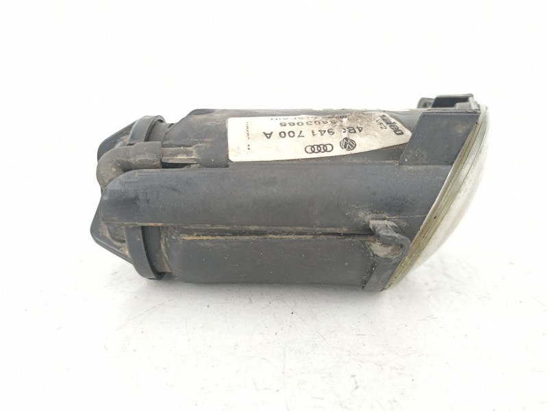 Recambio de antiniebla derecho para audi a6 2.5 4b 2.5 referencia OEM IAM 4B0941700 4B0941700 