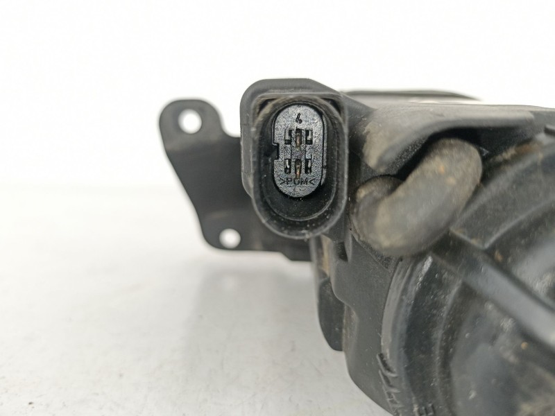 Recambio de antiniebla izquierdo para audi a6 2.5 4b 2.5 referencia OEM IAM 4B0941699  