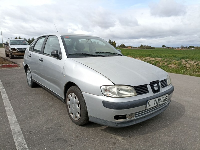 seat cordoba berlina (6k2) del año 1999