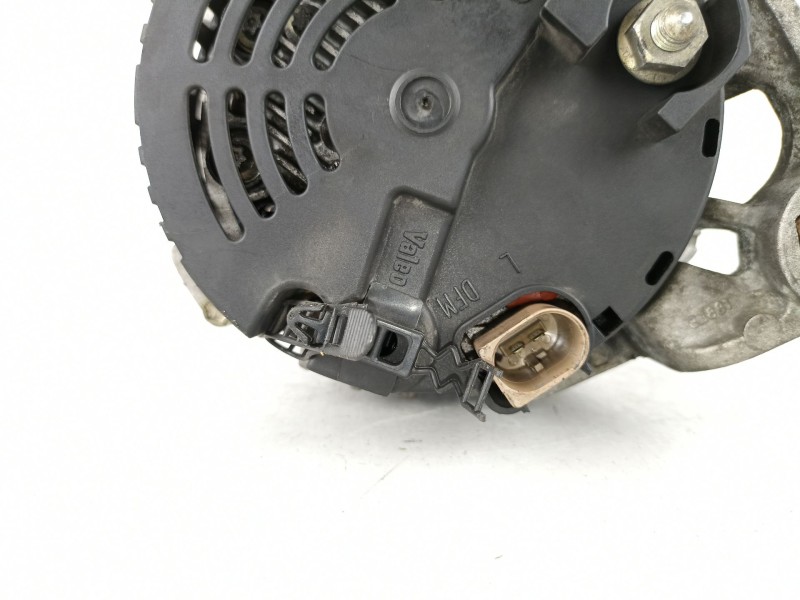 Recambio de alternador para audi a6 2.5 tdi referencia OEM IAM 038903018FX  