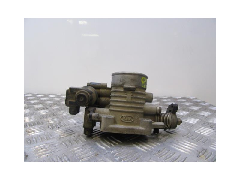 Recambio de caja mariposa : kia shuma : 1.5 g (88,37cv) [2000] para kia shuma 1.5 g referencia OEM IAM 0K24720660  