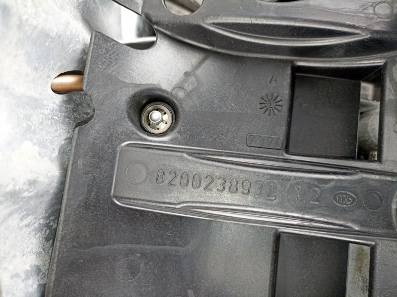 Recambio de carter aceite para renault scenic ii 1.5 dci diesel referencia OEM IAM 8200318813  