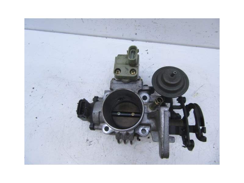 Recambio de caja mariposa para toyota carina 2.0 g referencia OEM IAM 747802J30  