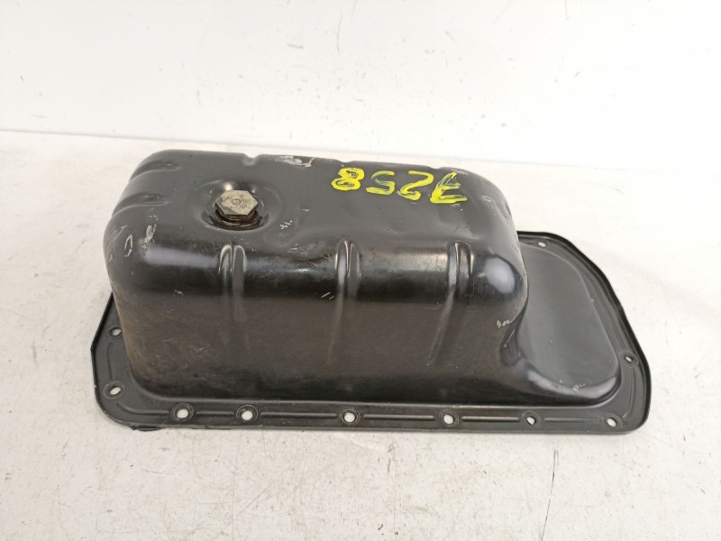 Recambio de carter aceite para citroen c 4 1.6 dci referencia OEM IAM 1342630  