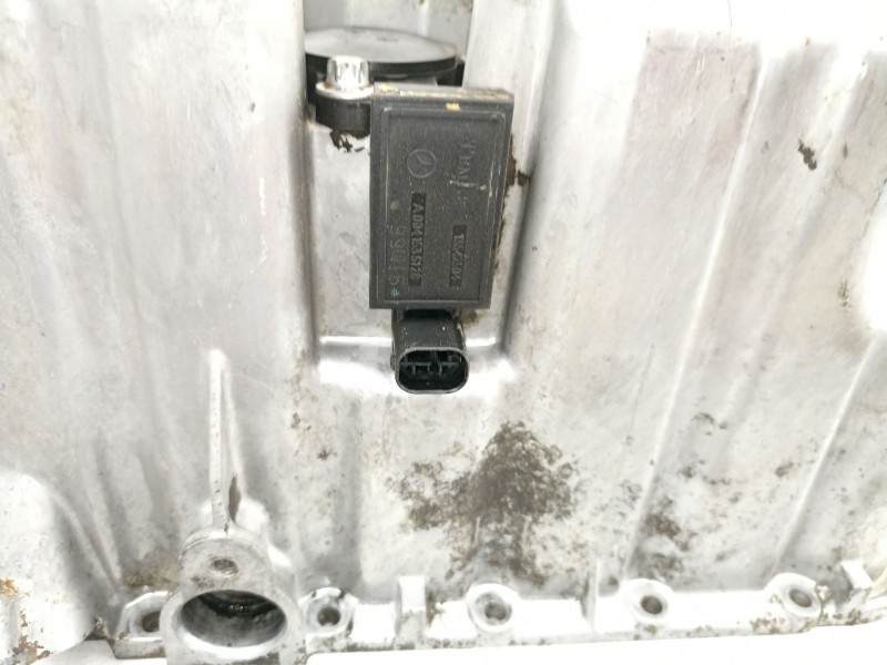 Recambio de carter aceite para m. benz vito 2.0 cdi 108 cdi referencia OEM IAM A6110140202  