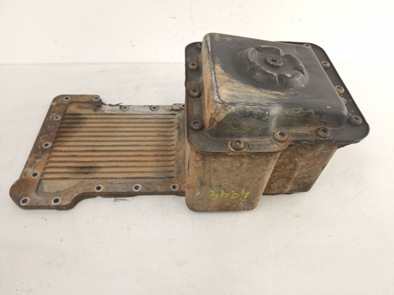 Recambio de carter aceite para jeep grand cherokee 2.5 d referencia OEM IAM 90862050F  