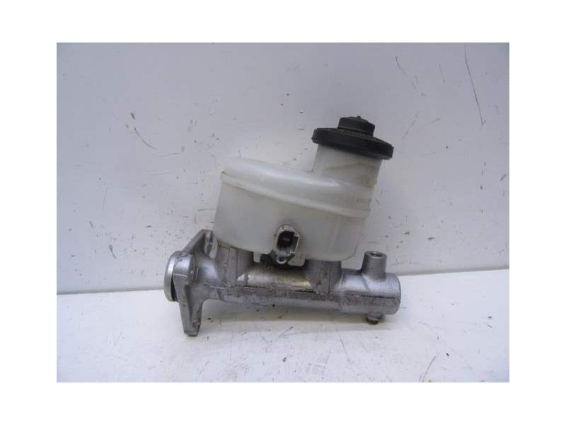 Recambio de bomba de freno para toyota carina 2.0 g referencia OEM IAM 3142020010  