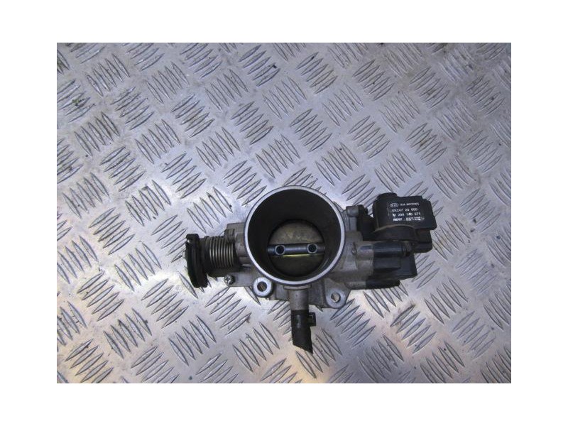 Recambio de caja mariposa : kia shuma : 1.5 g (88,37cv) [2000] para kia shuma 1.5 g referencia OEM IAM 0K24720660  