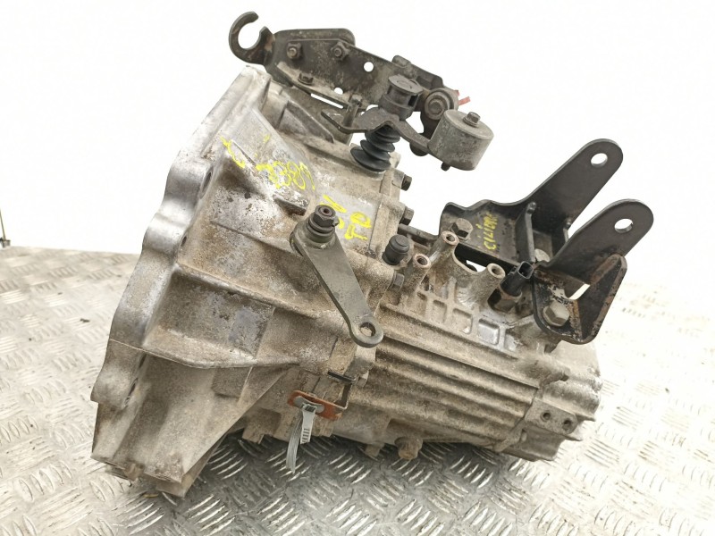 Recambio de cambio 5v ( turbo diesel ) para hyundai accent 1.5 td 3 cilindros referencia OEM IAM J22073  