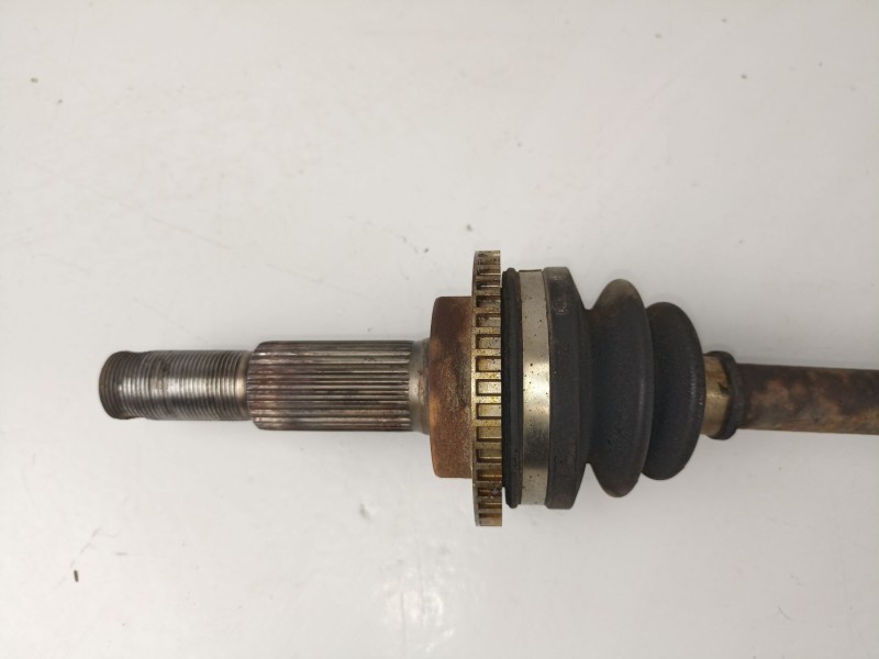 Recambio de transmision trasera izquierda para nissan x-trail 2.2 d referencia OEM IAM 396008H510  