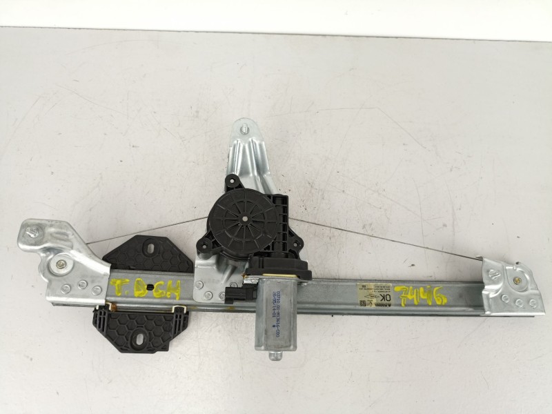 Recambio de elevalunas trasero derecho para dacia logan ii laureate referencia OEM IAM 827206057R  