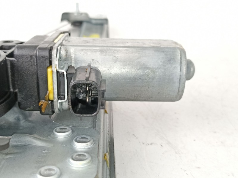 Recambio de elevalunas trasero derecho para dacia logan ii laureate referencia OEM IAM 827206057R  