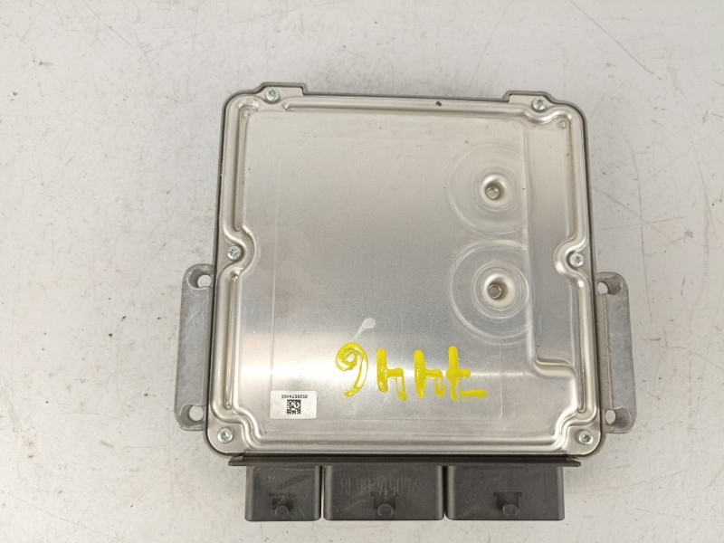 Recambio de centralita para dacia logan ii laureate referencia OEM IAM 237102213R 23710412BR 