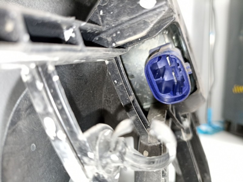 Recambio de electroventilador para dacia logan ii laureate referencia OEM IAM 214818009R  