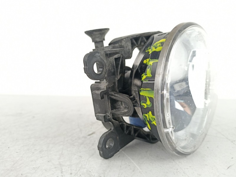 Recambio de antiniebla derecho para dacia logan ii laureate referencia OEM IAM 261500097R 89208691 