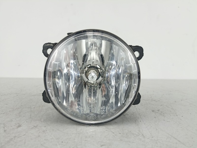 Recambio de antiniebla izquierdo para dacia logan ii laureate referencia OEM IAM 261500097R 89208691 